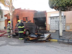 Incendio en vivienda de calle alberdi cam (8)