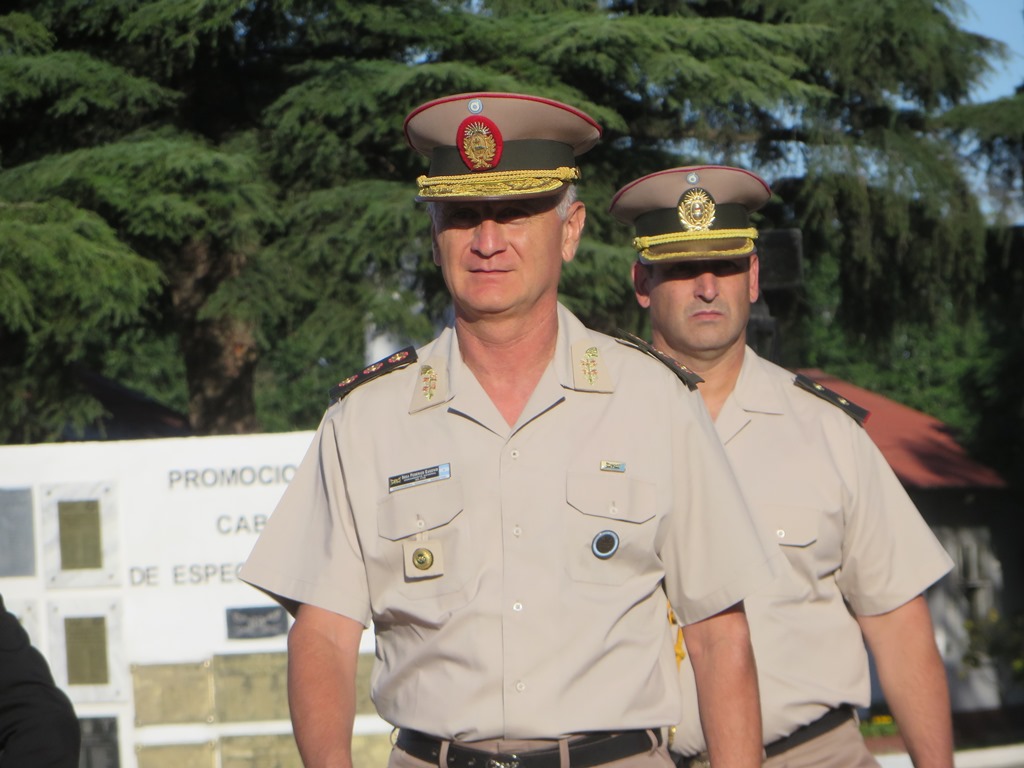 Egreso de 200 gendarmes en escuela de suboficiales cam (12) cte gral federico sosa