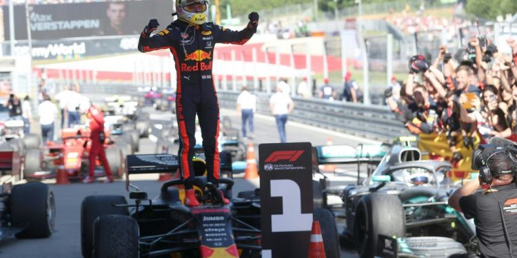 Verstappen y un triunfo espectacular