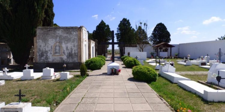 Cementerio de juarez celman