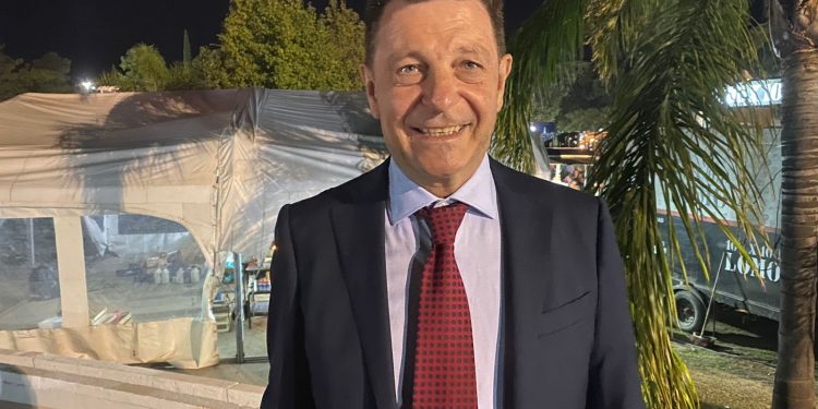 Gustavo torregiani, presidente del club leones