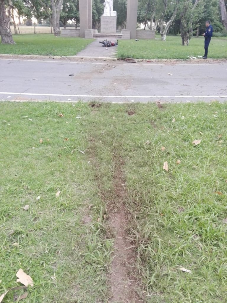 Accidente monumento al inmigrante