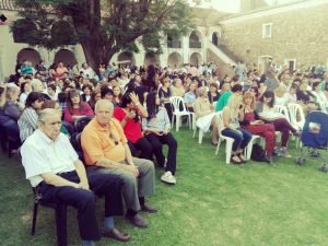 Acto ceder entrega de certificados (6)