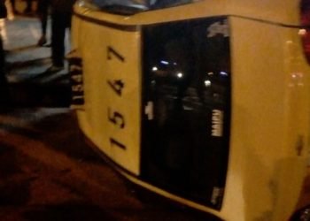 Volcó un taxi en córdoba