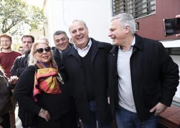 Carrió con frizza en jesús maría (archivo)