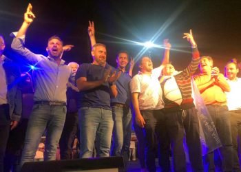 Data art 3425286 1555297439