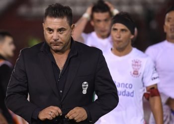 Mohamed se despide del globo