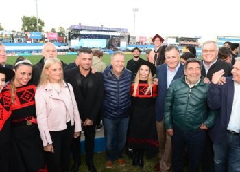 Schiaretti en el festival de jesús maría(archivo)