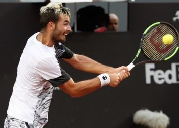 Topito, perdió en primera ronda