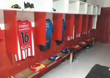 Vestuario del sportivo tirolesa