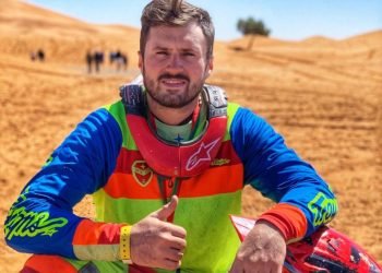 Facu viel celebrando en marruecos