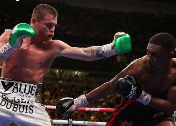 Canelo derroto por puntos a jacobs