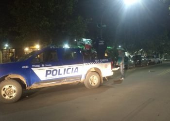 Gentileza radio comunicar