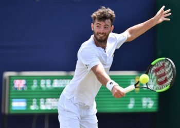 Topito sigue su gira en cesped