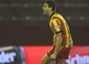 Boca unidos dio el golpe