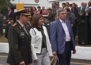 Gentileza semanario primer dia