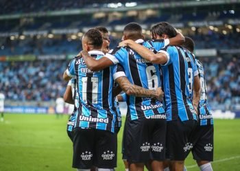 Gremio otra vez en semis