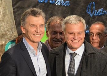 Gentileza radio comunicar