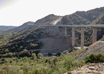 Multimedia.normal.8336116db28d4fc8.63616d696e6f20616c7461732063756d627265735f6e6f726d616c2e6a7067