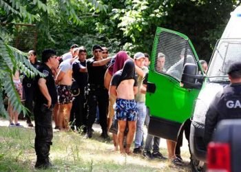 Villa gessel detenidos