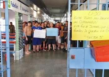 Presos en reclamo por coronavirus