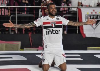 Dani alves en san pablo