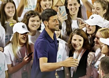 Djokovic, positivo
