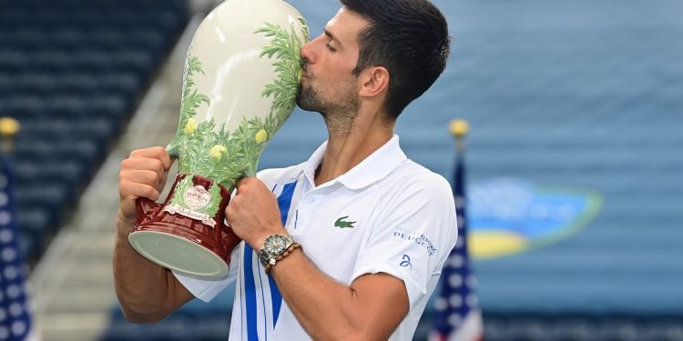 Djokovic y otro m1000