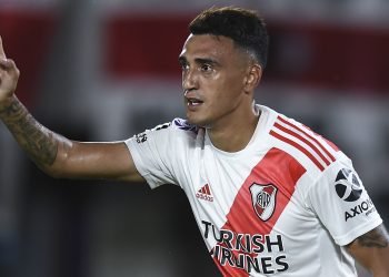 Matias suarez aislado