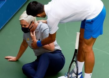 Djokovic asiste a la jueza