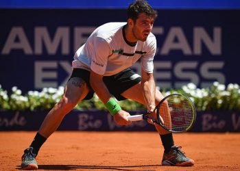 Juan londero en polvo de ladrillo