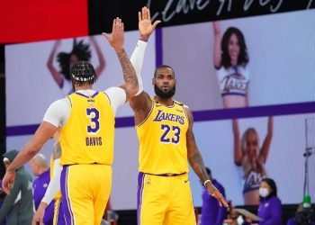 Lebron y ad, figuras