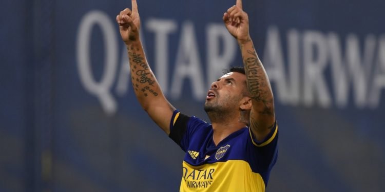 Cardona en homenaje a diego