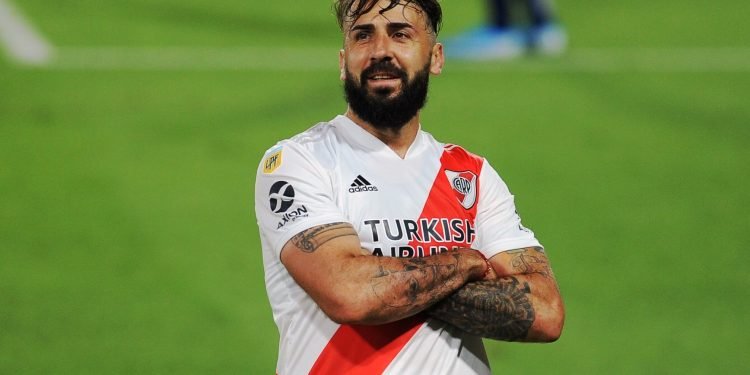 Pratto en el festejo millonario