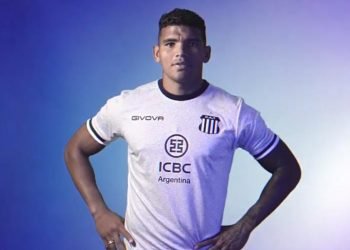 Talleres nueva casaca