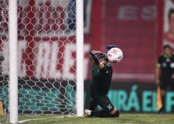 Sosa ataja el penal en el final