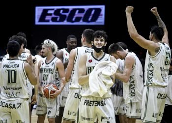 Atenas sigue en la lnb