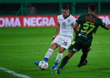 La t se llevo un punto ante el halcon