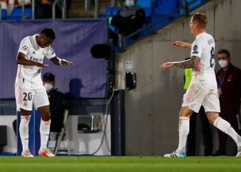 Vinicius y tony kroos