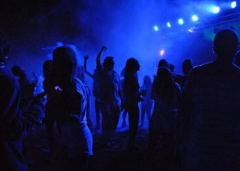 Gentileza fiestas clandestinas