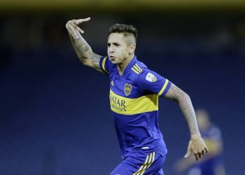 Almendra anoto un golazo