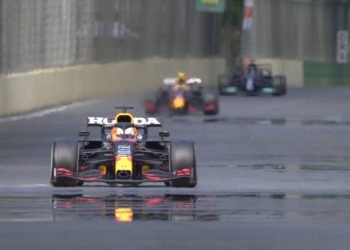 Checo gano en baku jpg