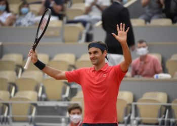 Federer se bajo de paris