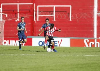 La gloria volvio con un empate