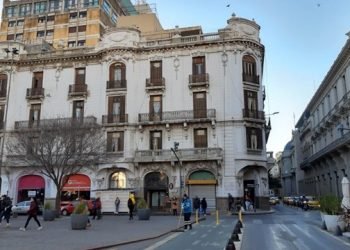 B1f36ba5 b55b 4d0d b8b9 5e5edf1927ad