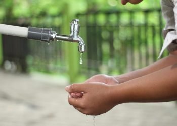 Lavado manos agua comunidad scaled