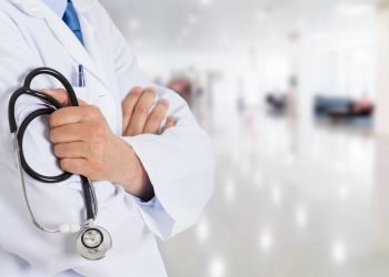 Los 100 mejores medicos de espana segun la lista forbes