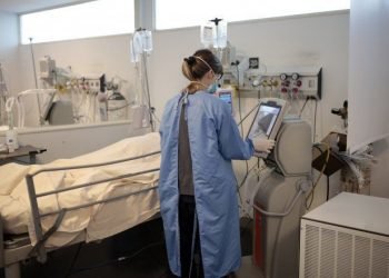 Puede llegar colapsar otra vez el sistema salud