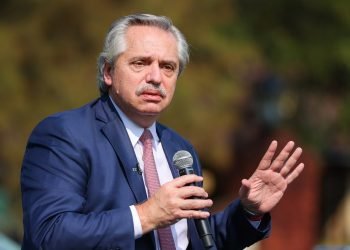 Alberto fernandez 2308 c