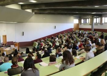 Universidad clases sanidad medidas